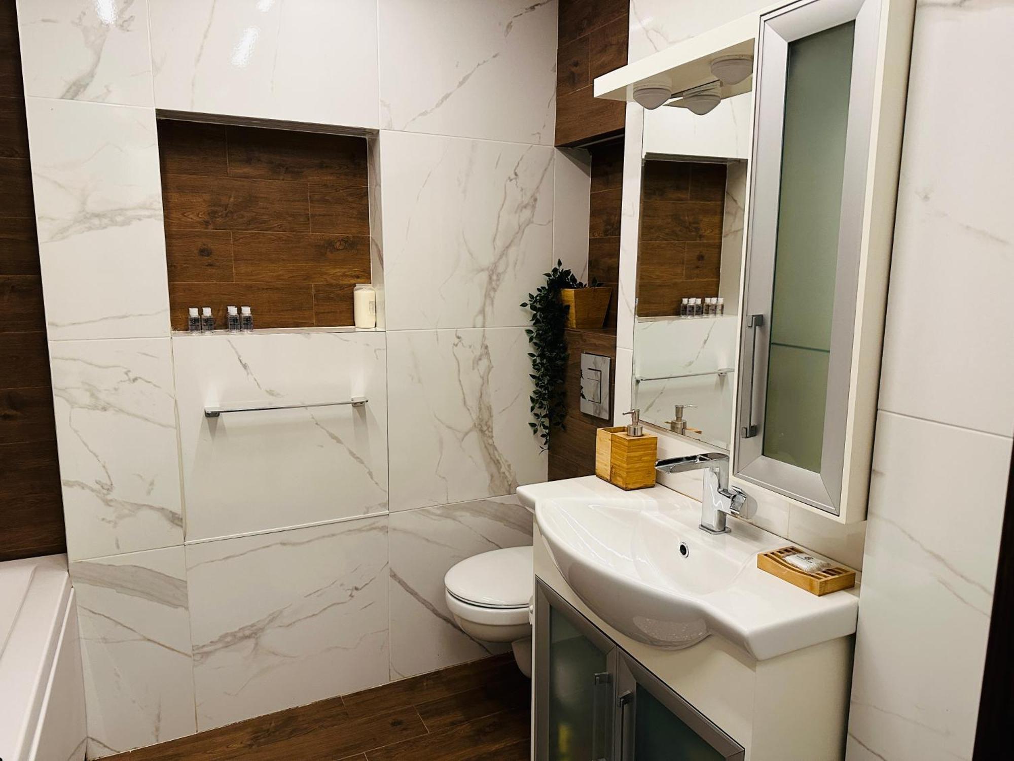 Ferienwohnung Luxury Oasis In Absolute Center Of Sofia Exterior foto