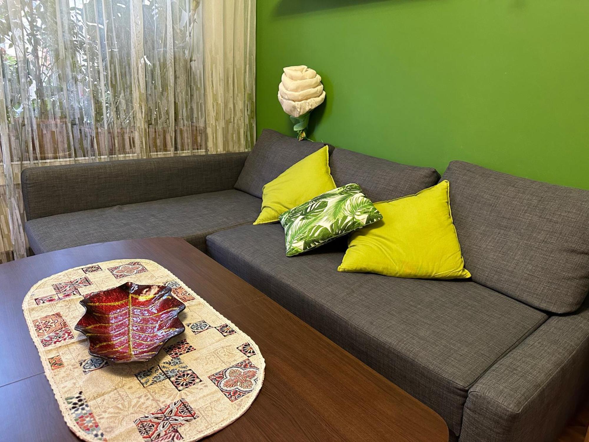 Ferienwohnung Luxury Oasis In Absolute Center Of Sofia Exterior foto